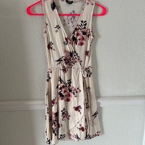 Rue 21 sexy wrap dress floral